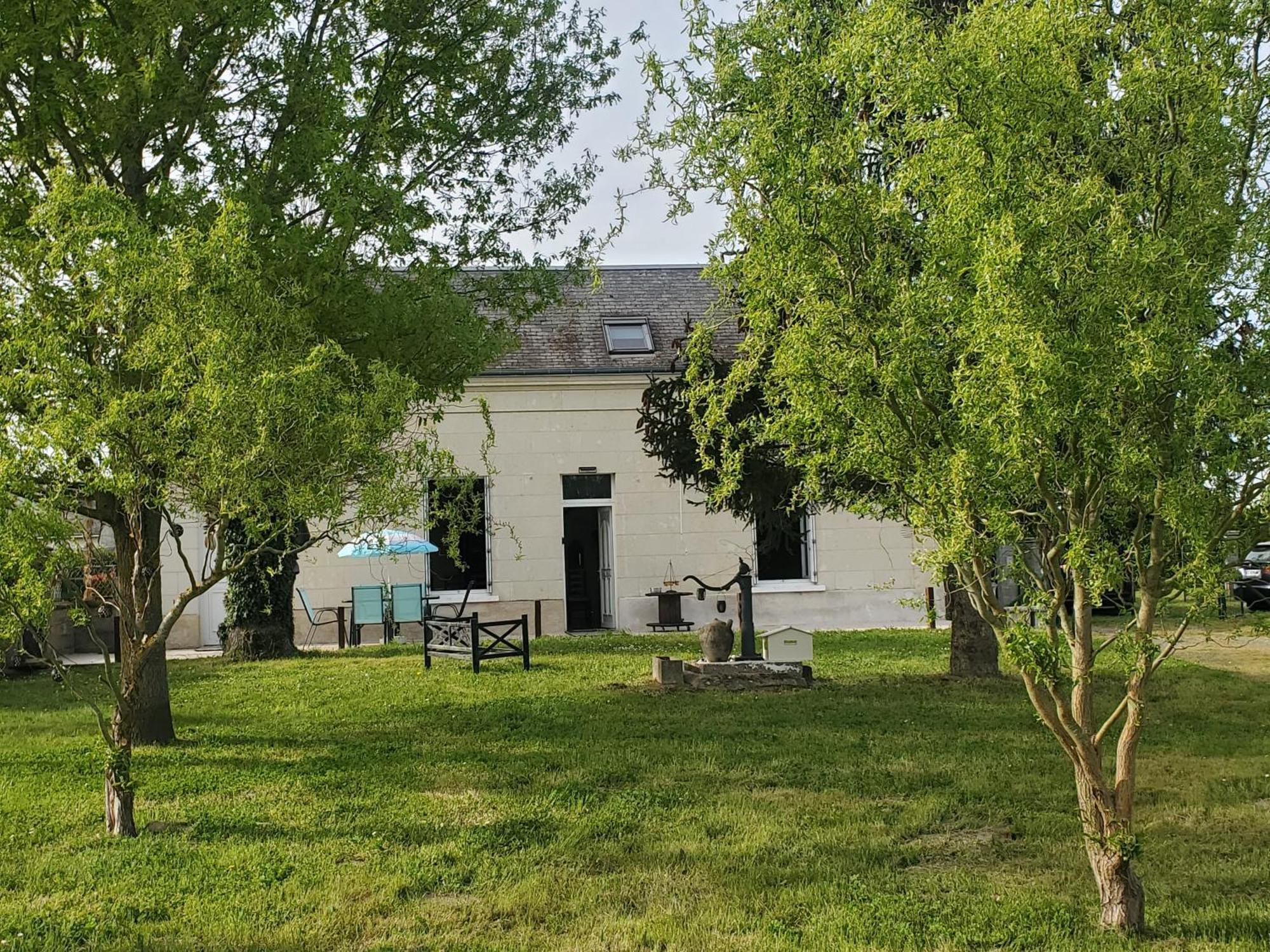 Gite Au Coeur De La Touraine La Chapelle-sur-Loire Exterior photo